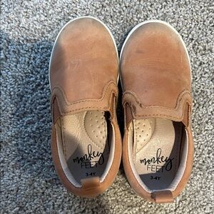Monkey Feet Tan Kids Slip-On Sneakers